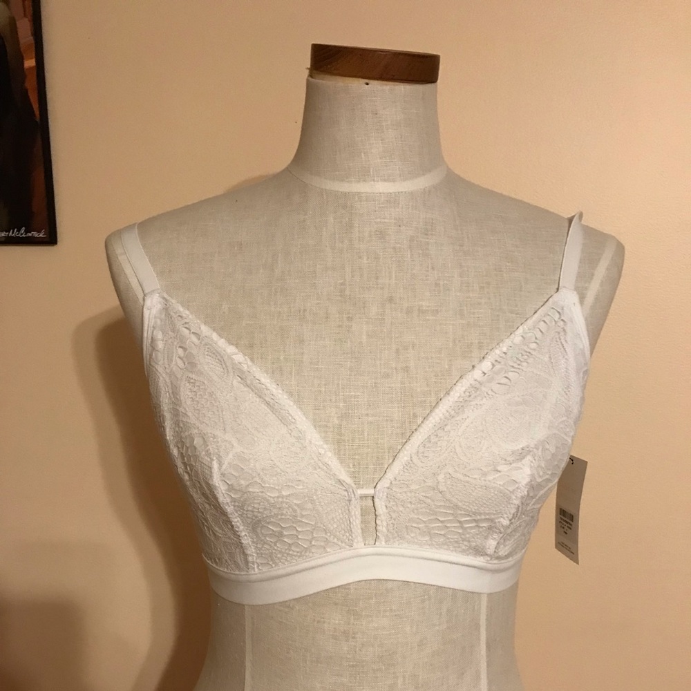 LIVELY BRA